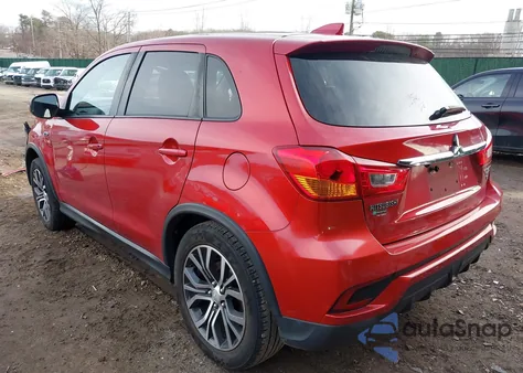 2018 Mitsubishi Outlander Sport 2.4 Se z USA, uszkodzony, nr VIN JA4AR3AW1JZ034275